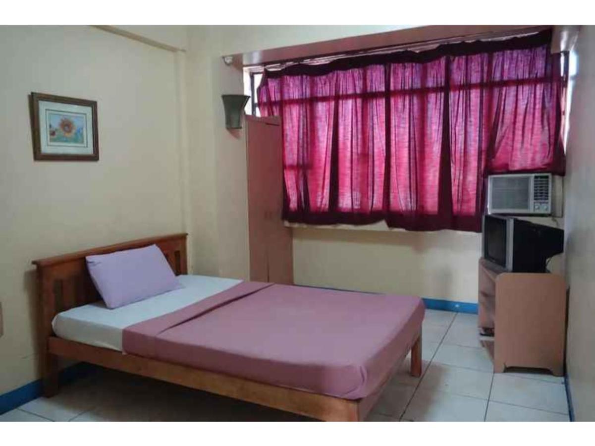 Oyo 672 Capitol Tourist Inn Cebu Luaran gambar